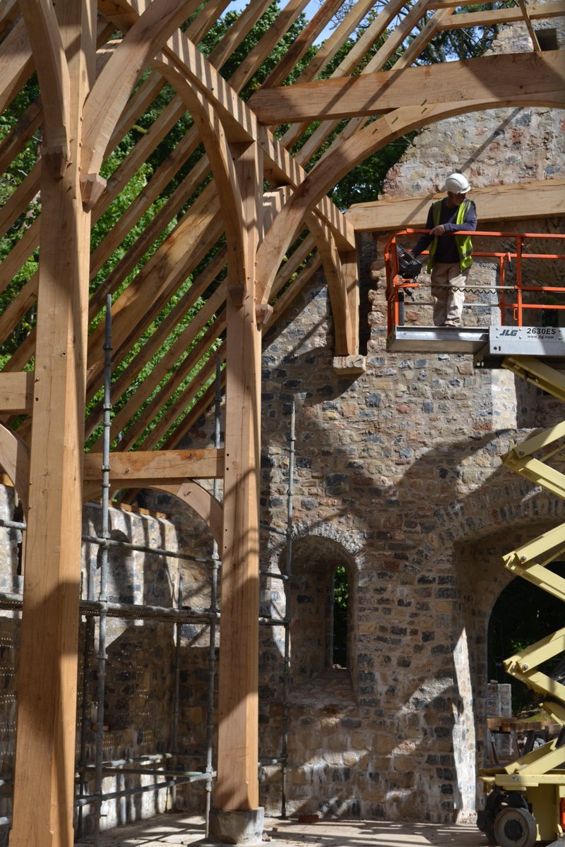 SF_adeiladau's tweet photo. Ffram bren #LlysLlywelyn bron a'i orffen / the timber frame nearly finished https://t.co/YcKoBtwsoR