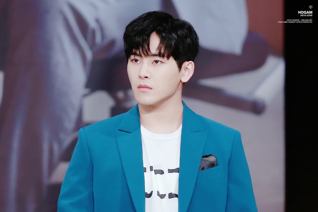 모미 ◡̈ tweet media