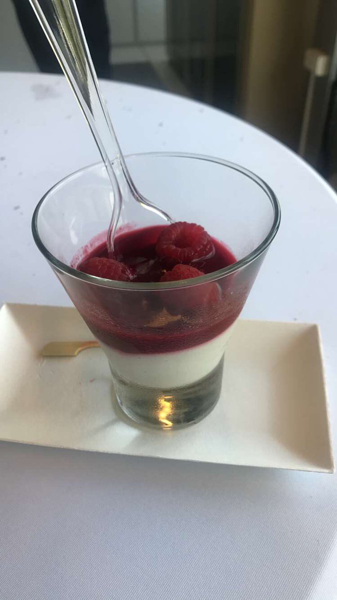 BStorage's tweet photo. #IBMBPSYM, thanks to Mellanox for the succulent Lunch. https://t.co/0KGVcl5sIM