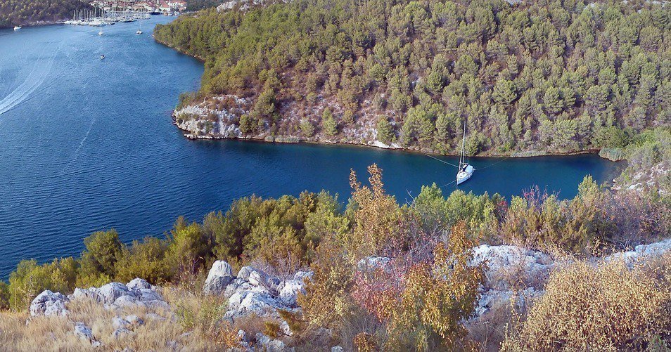 tturcinov's tweet photo. Krka river #krka #krkanationalpark #river #sailboat #skradin #Croatia #Хорватия #كرواتيا #克罗地亚 #クロアチア #크로아티아 #Kroa… https://t.co/FKvbNqim3L https://t.co/WQhH3WIsti