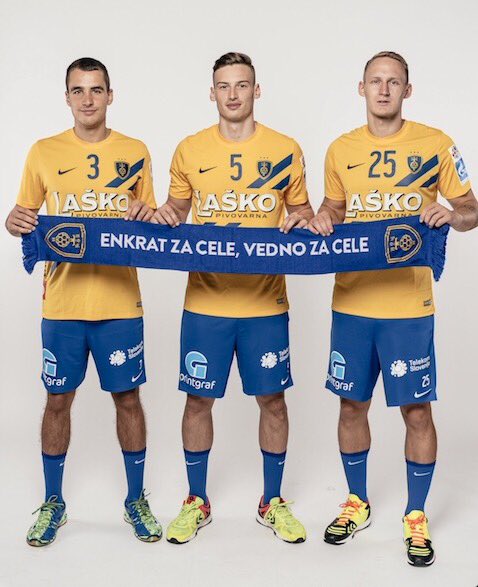 💛💙💛 Fantje v en glas pravijo: Enkrat za Cele, vedno za Cele! 💯‼️#rkcpl #rkcelje