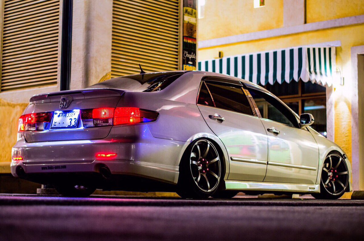 umkr1125's tweet photo. 新しい固定ツイート

今はなき相棒だけど
未練たらたらです😂

#honda #inspire #accord 
#ホンダ車好きな人RT 
#ホンダ党 #固定ツイートRTお願いします  #1ミリでもいいなと思ったらRT https://t.co/mgPMCEI4wT