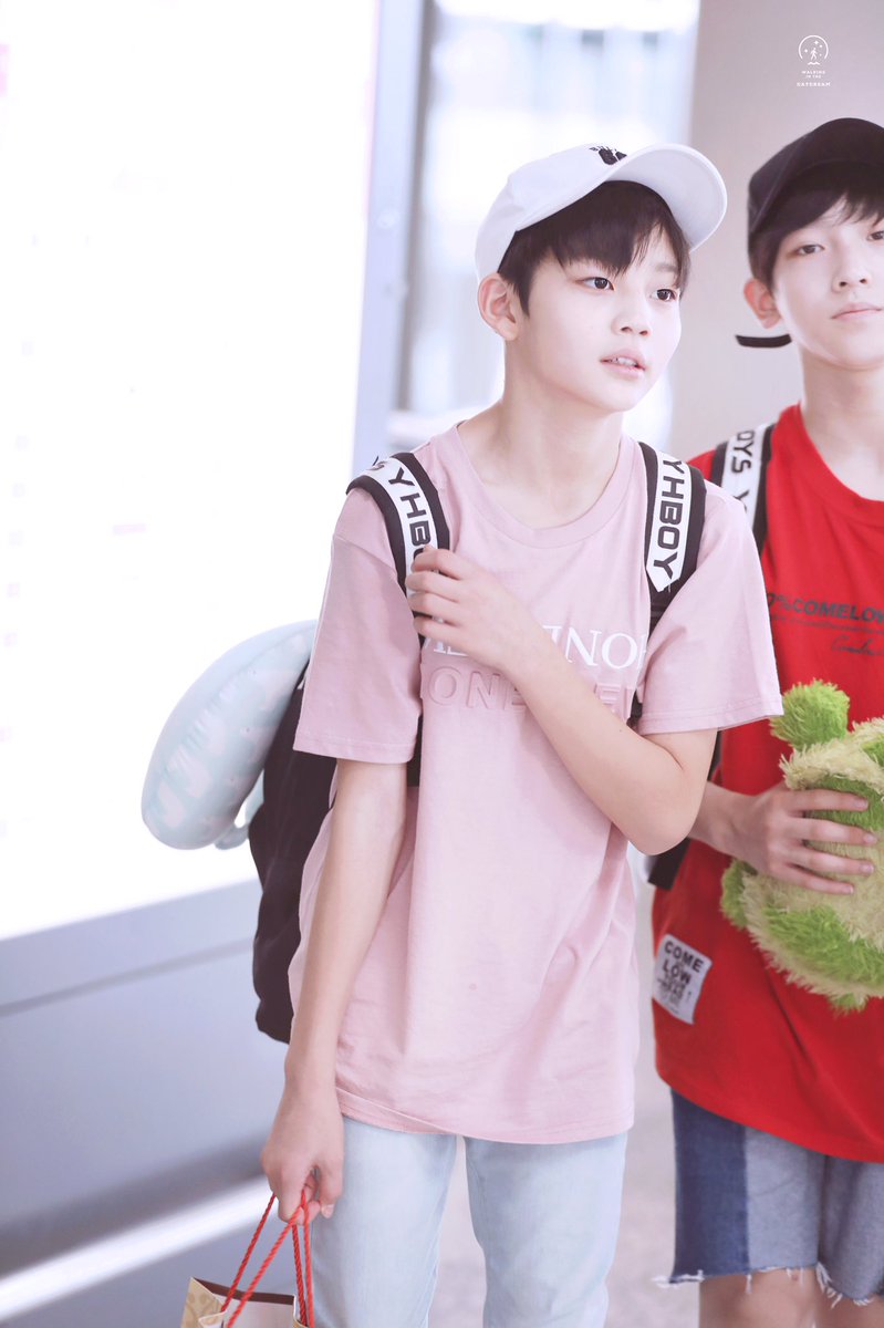 20040809_WITD's tweet photo. 170729 PVG-ICN 

#YHBOYS #殿甲 #DIANJIA 

https://t.co/nQKvEukk2B
https://t.co/L2TrDj4flm
https://t.co/o2BLzAzNq3 https://t.co/xFO69HdLnV