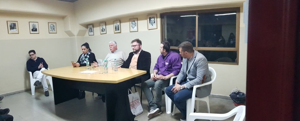 JRCbaCapital's tweet photo. Cumplimos nuestro primer año de gestión con una reunion con visita del Senador Español del PSOE Juan Andrés Tovar Mena. https://t.co/GwkGW96Awk