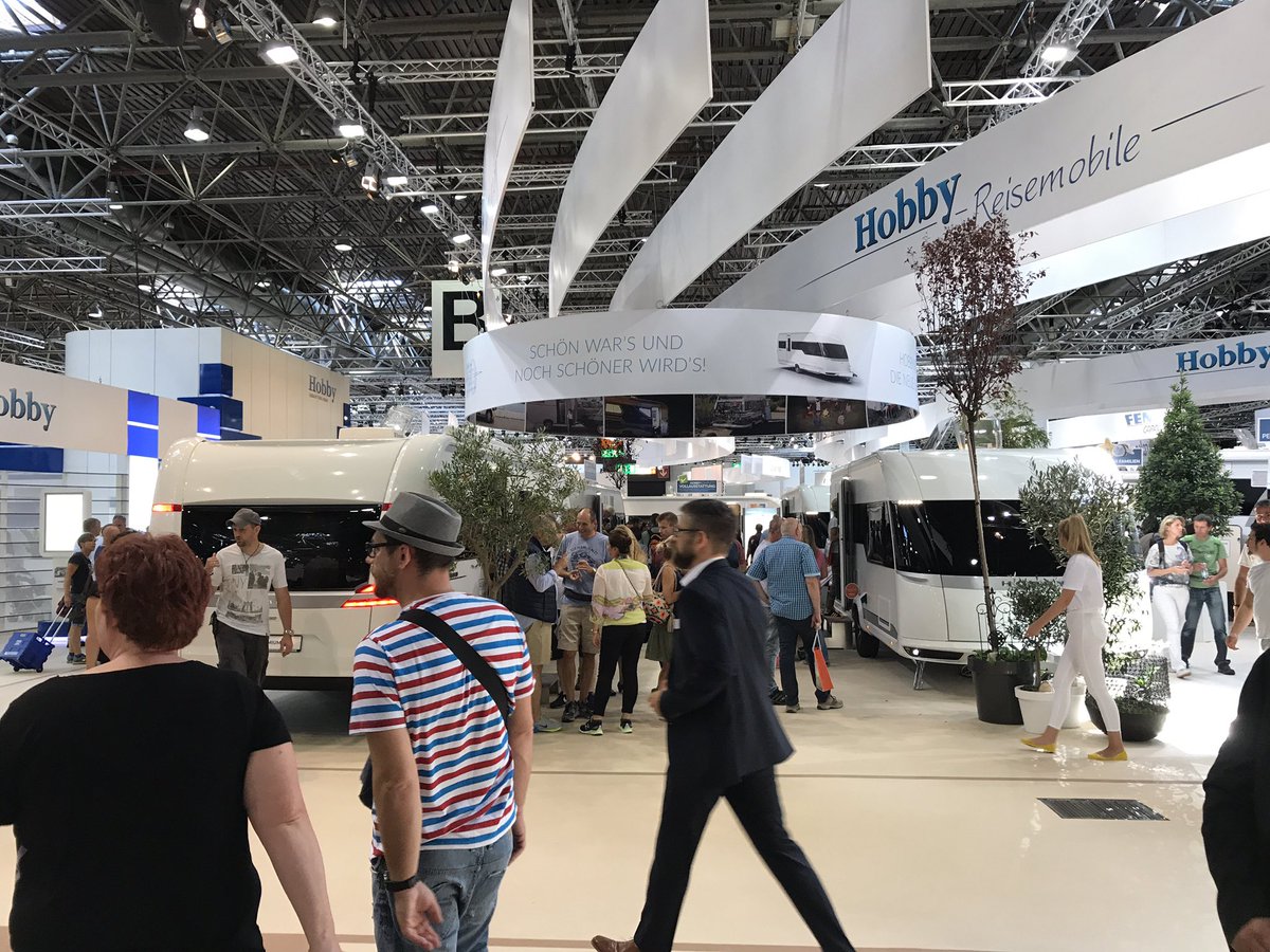 HobbyGBI's tweet photo. The Hobby Premium Caravans area looks great and is drawing a lot of attention! #builtforlife https://t.co/dB6PFLEwqA