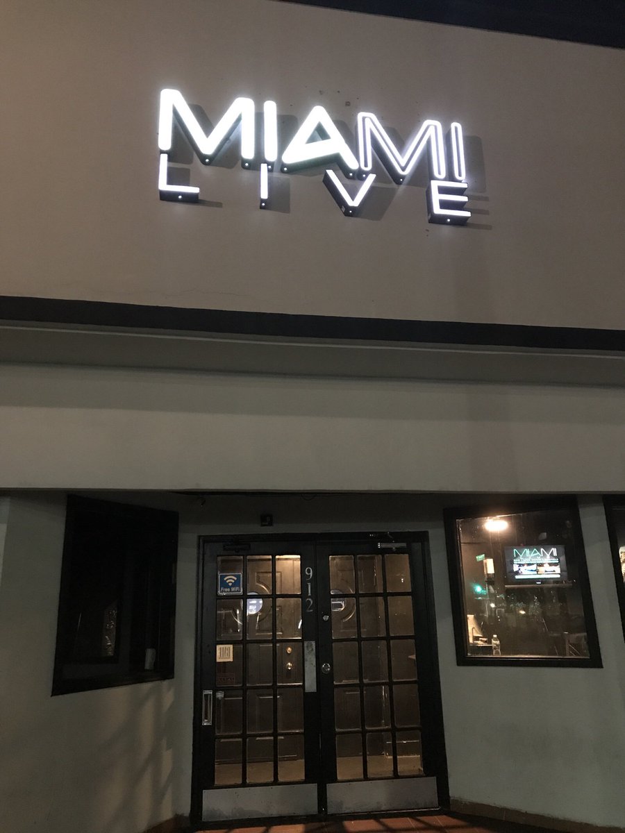 P_Solo_VI's tweet photo. Next Venue Spot....
#regal #music #dancehall #miami #live #viartist #performance #musiclover #reggaedancehall #followme https://t.co/OnlVAzqHkY