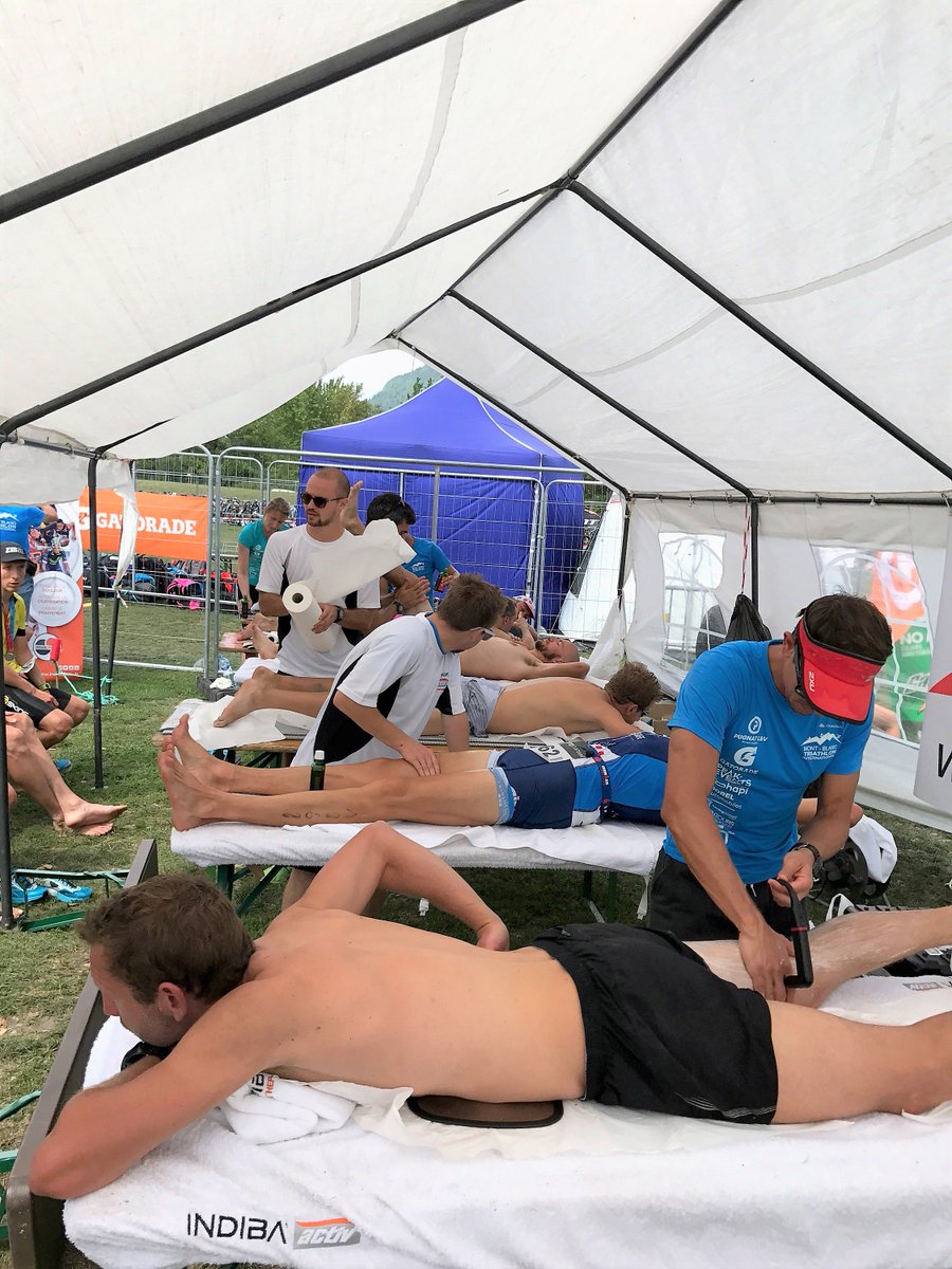 indibafrance's tweet photo. Soins de haut niveau au Triathlon du Mont-Blanc @Chamonix_France avec @INDIBAactiv ! 🏊‍♂️🚴‍♂️🏃‍♂️ https://t.co/alMbckbbjS