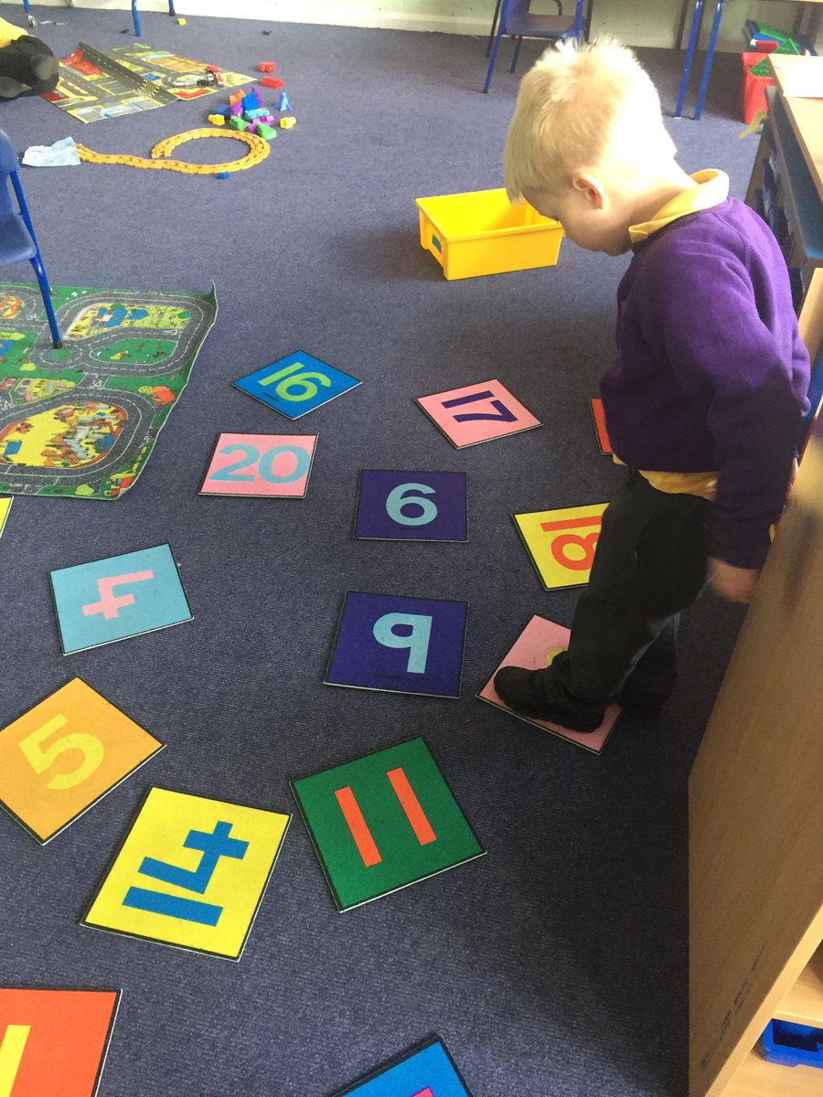 EPNethermains's tweet photo. We have been practising our number recognition and counting to 20. https://t.co/37v22TEOIU