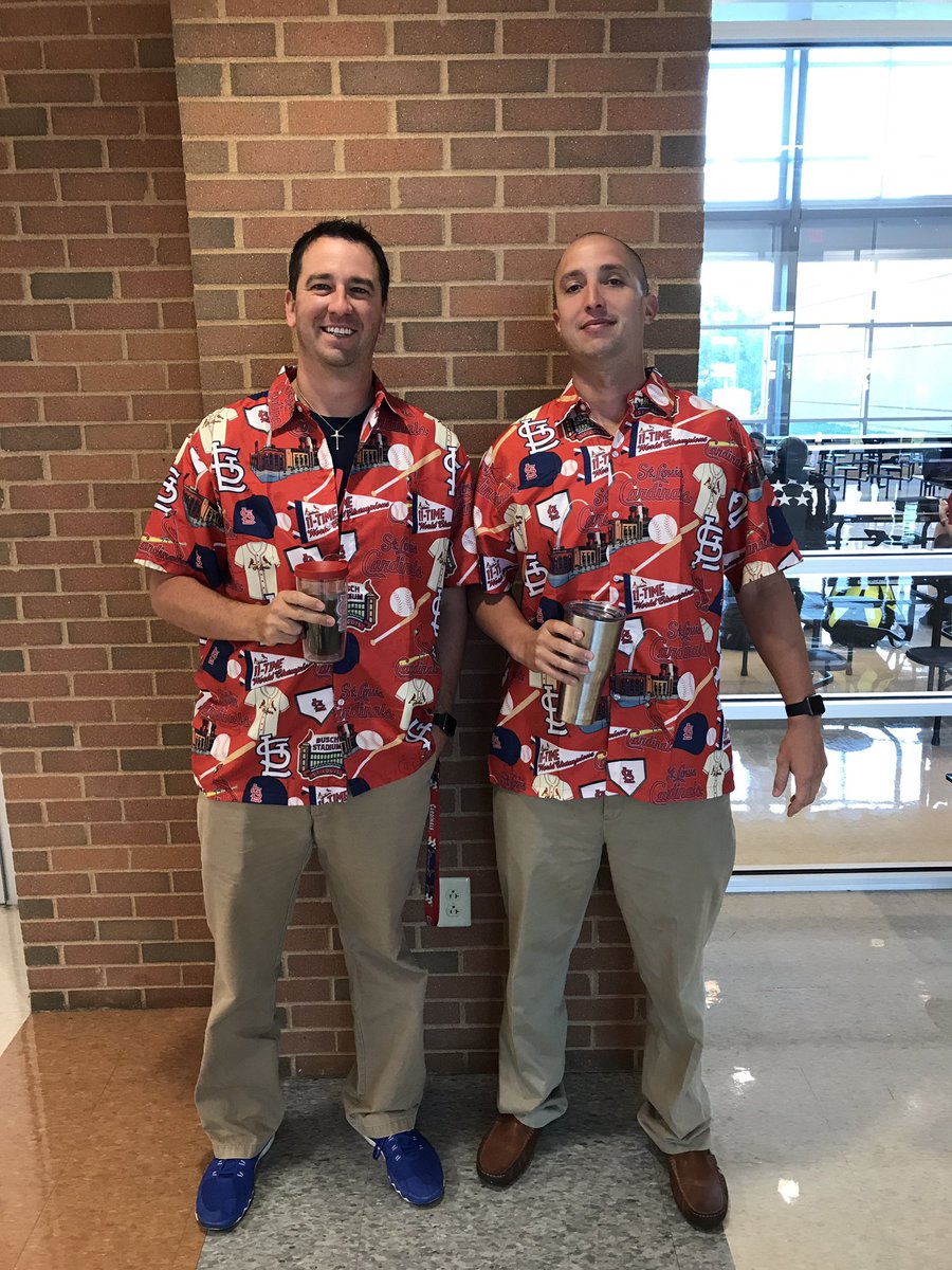 jhscounselorr7's tweet photo. Hoping to bring the @Cardinals some positive mojo on this beautiful Wednesday morning! #bluejayspirit https://t.co/pSezuVHnvV