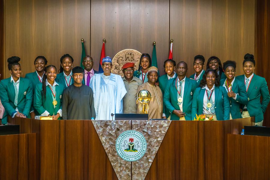 Pres @MBuhari received 🇳🇬 Female Nat'l BasketBall Team (D'Tigress), Champions of the 2017 FIBA Women Afrobasket shortly before #FECMeeting