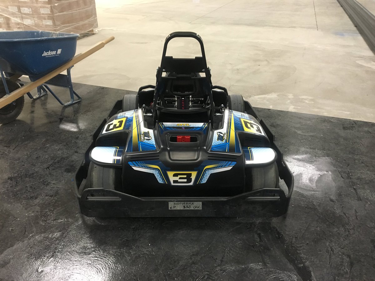 NH1Motorplex's tweet photo. Checkout these super sick graphics on our adult &amp; junior karts by Dale Averill Designs!! https://t.co/21AyIhlmUe