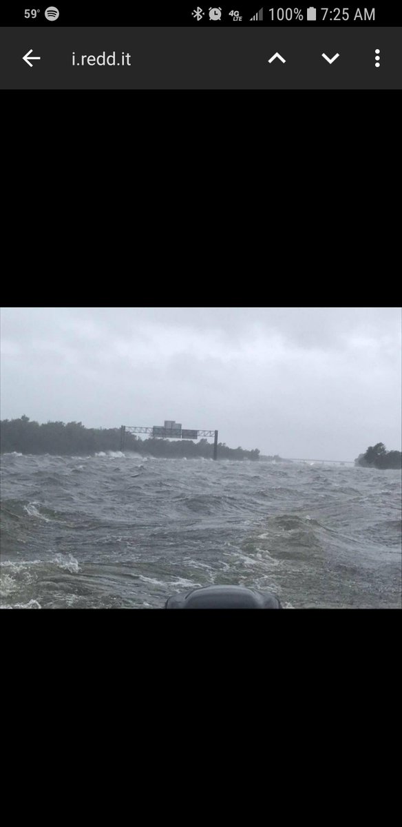 Chiver2007's tweet image. Picture I saw on Reddit of interstate-10 in Houston. Puts how bad it is there into perspective.  @Gothalion @LuCKyy_and_BW