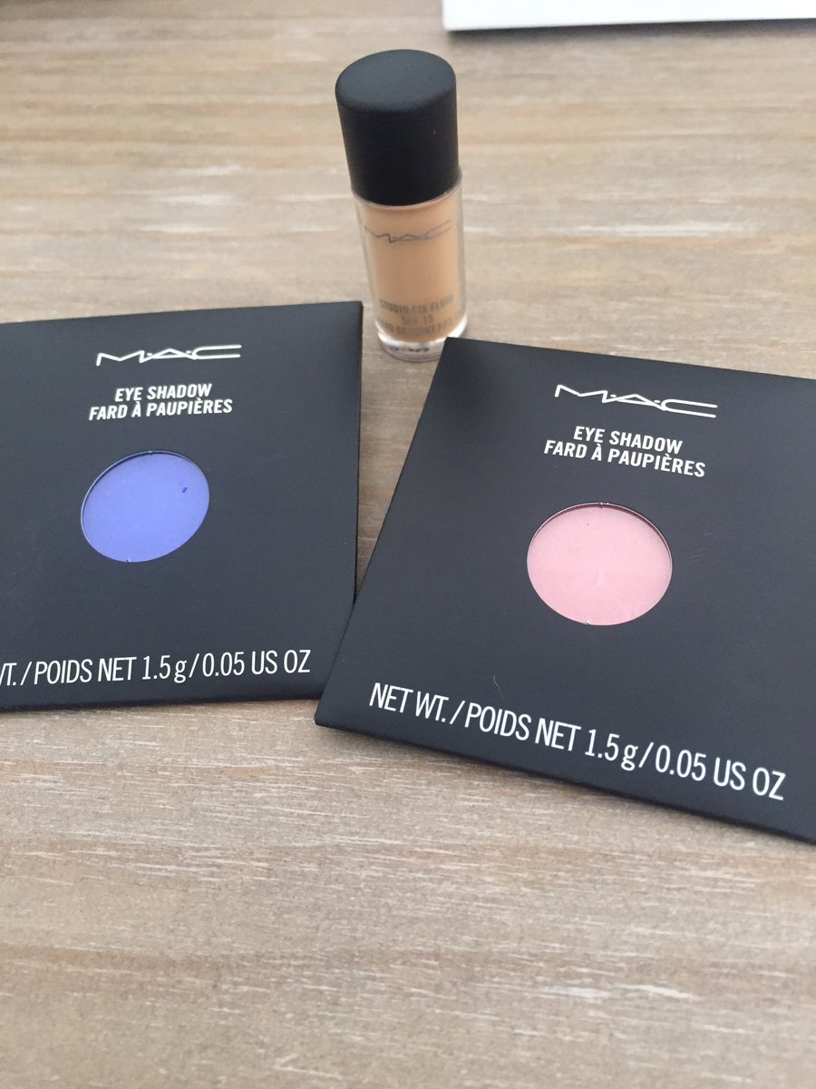 Jess_morales87's tweet photo. Últimos productos añadidos !! #mac #maquilladoraalgeciras https://t.co/PA3eE8G1WP
