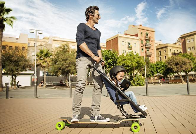 overskincloth's tweet photo. Non rinunciare mai al tuo #stile, anche con tuo figlio!
Prendi lo skate-passeggino, indossa la tua #Overskin e il gioco è fatto 😉 https://t.co/uFkbxVSfOm