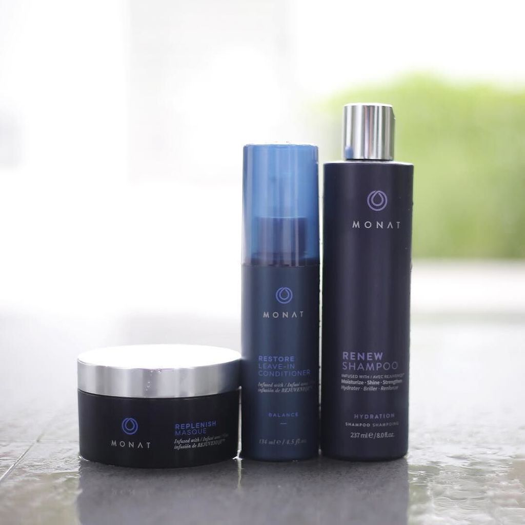 MONATOfficial's tweet photo. Our defense against the summer humidity? Here it is. #HydrationSystem #frizzfree https://t.co/RVwXb8j2uJ https://t.co/mo6jnlTeY1
