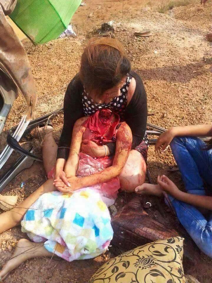 Habeebinamdar's tweet photo. This's not a matter of religion. It's a matter of humanity.
Still they killed innocent women &amp; childs in Burma
May ♥Allah♥ protect our Ummah https://t.co/0l9zXns0Uq