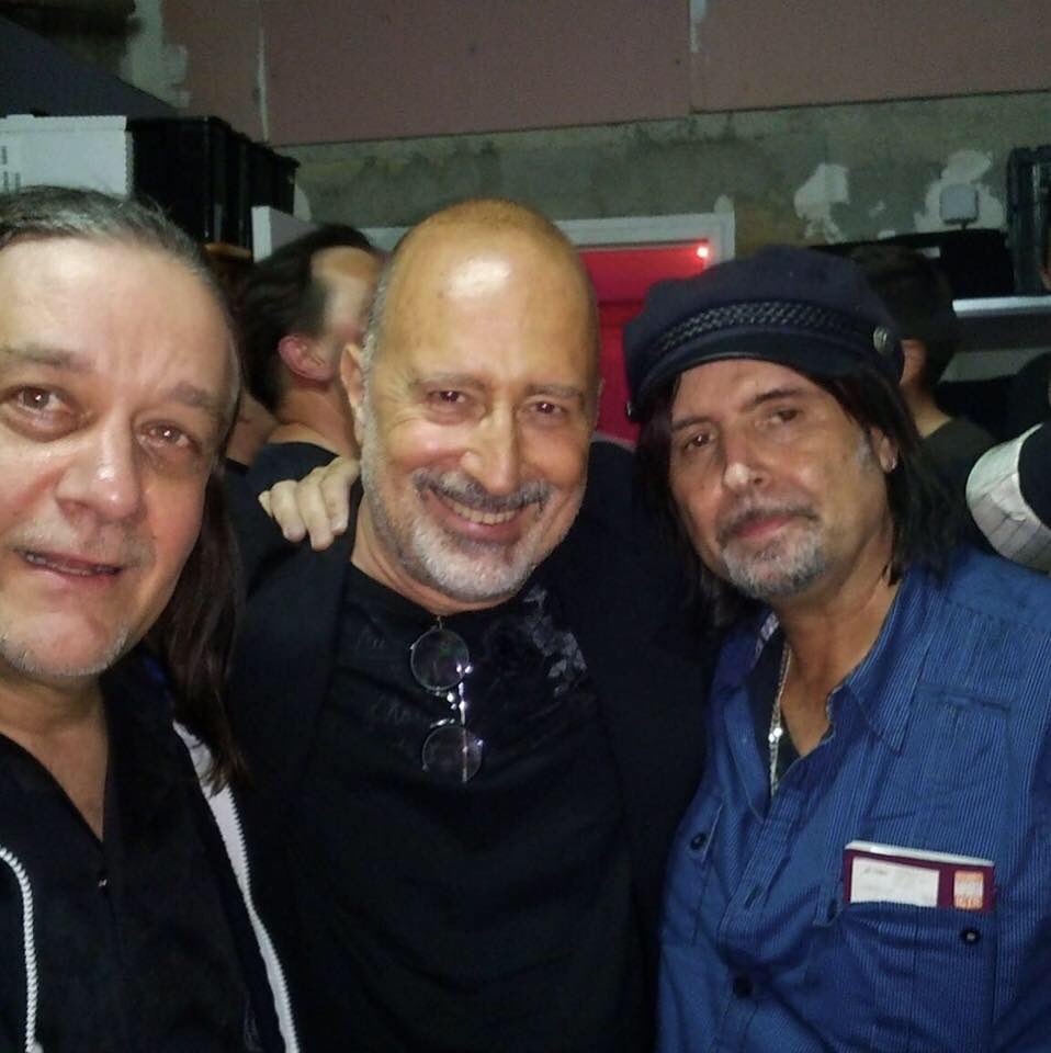 M_Chavarria53's tweet photo. My so dear brother Phil Campbell, my dear friend Neal Black and me...!
Miss you both so much...
❤️🎸🎶 https://t.co/A3Js7i8mOu