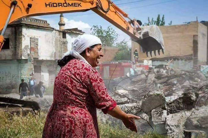 Resmi Twitter'da görüntüle