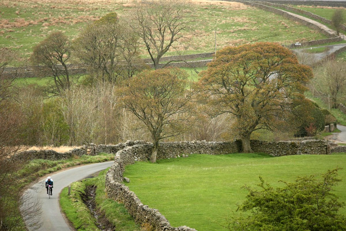 Just over 2 weeks left to that most splendid of late summer sportives - The Exmoor Beast. Don't miss out. Book now ow.ly/Zxtz30eMAi2