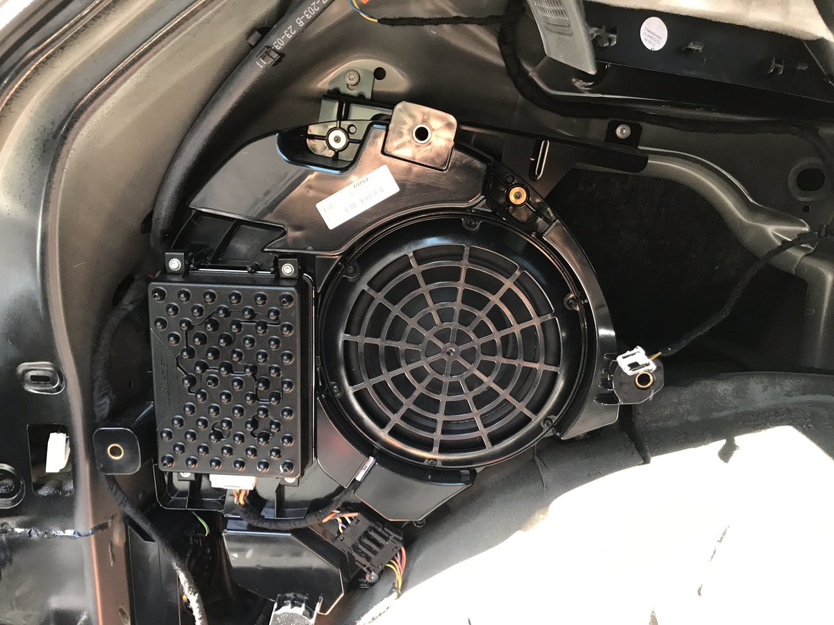 dsoundmania's tweet photo. Guess what car model ? @dsoundmania https://t.co/anrKi6CTW7