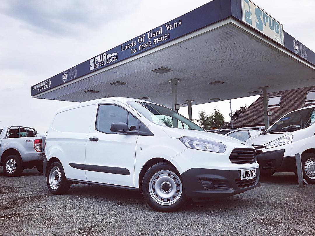 spurofslindon's tweet photo. Lovely Low Mileage And NO VAT...
#fordtransitcouriervan #fordtransit #commercialvehicles #novatvans #smart #builders #painters #workingtool https://t.co/TQSbTi4a35