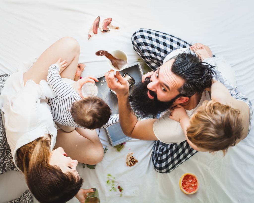 miduapp's tweet photo. #BreakfastInBed- the wrong version https://t.co/rhvnmZ46Nn via @BabyCenter @momsontheedge https://t.co/i7IfQxw9Rw