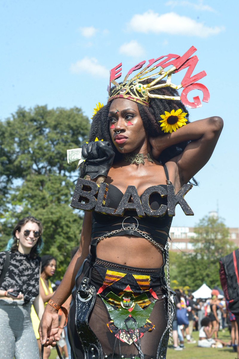 nugoodsco's tweet photo. Afro Punk 2017: The Reality Of Maintaining Safe Black Spaces In Grassroots Movements
https://t.co/SA7yBTUcNf https://t.co/U9zO75DMC2