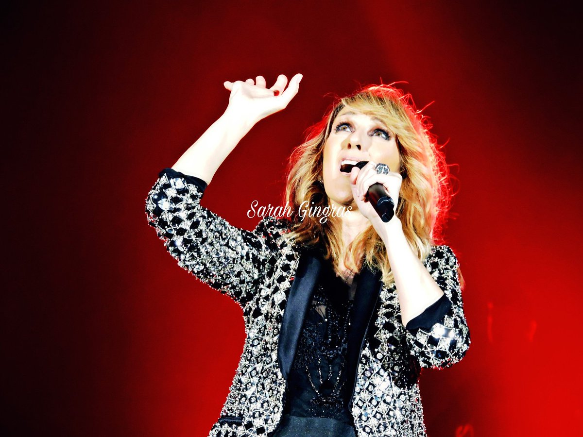 sarah_gingras's tweet photo. #CelineLive2017 #CelineDion #CélineDion @celinedion @denisetruscello https://t.co/zmkaEsRtzz