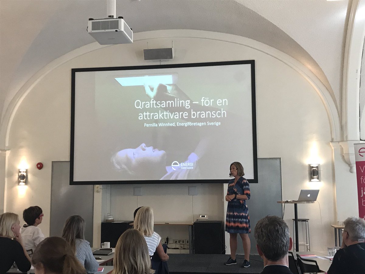 UniperSweden's tweet photo. Pernilla Winnhed, VD #energiforetagen om vikten av jämställdhet i energibranschen. Uniper deltar i #qraftsamling med mentorer och adepter. https://t.co/OtOZOu9sby