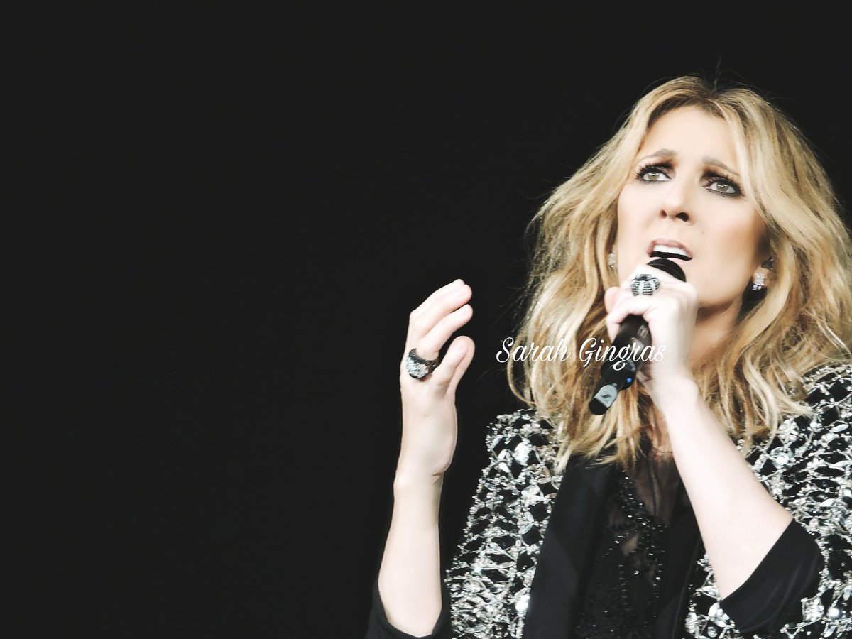 sarah_gingras's tweet photo. #CelineLive2017 #CelineDion #CélineDion @celinedion (inspiration 🌸 @denisetruscello ) https://t.co/OhfjjCzp6J