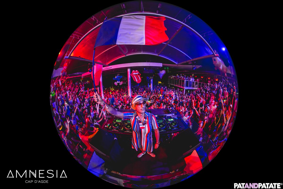 amnesiacap's tweet photo. Viens chanter la Marseillaise en famille à la #Closing #Summer2017 special #WeAreKitsch #AmnesiaCap !!! Pass gratuit https://t.co/VmLTWKfbjI https://t.co/PZLF6mcHhF
