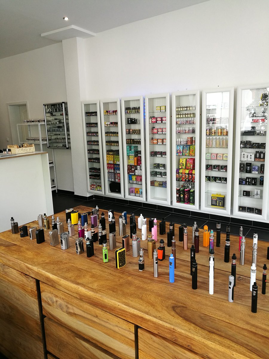 happyliquid's tweet photo. Dampfshops unterstützen und gewinnen -z.B. unseren Partnershop EZIGS STORE: https://t.co/lRoQZUfgoO #ezigarette #dampfen #hlShopSupport https://t.co/t8cgirh0EO
