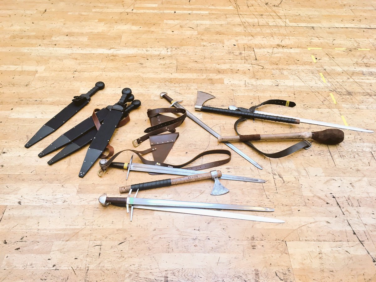 elrhode's tweet photo. #averageWednesday #Boudica @The_Globe @rcannie @tristanbernays https://t.co/Q0LjnlPldU