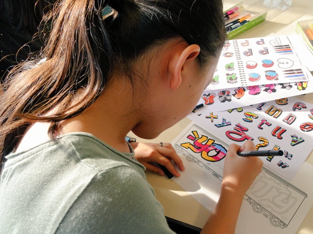 ISB_Arttease's tweet photo. Art is... Activity/Creativity/Wellness! Art is Freedom! #MSCommunityDay #mslearns @ISB_MS #ISBcelebrates #ISBartists https://t.co/H6ydWSCOwT