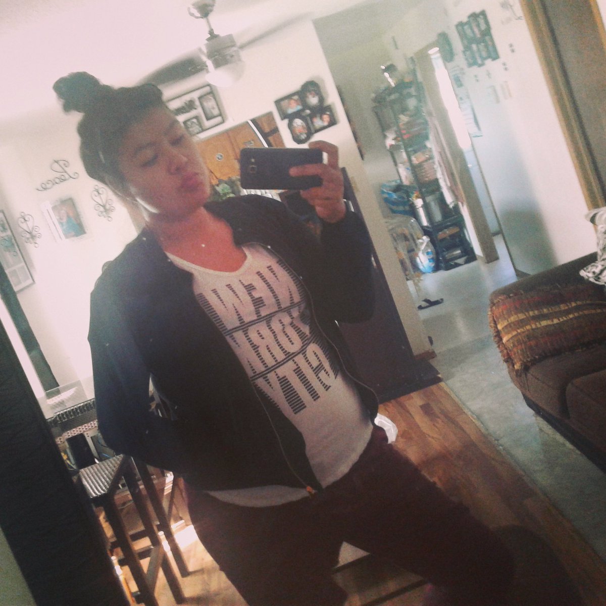 shelbb_ox's tweet photo. #NewProfilePic https://t.co/6WDY8bI9g0
