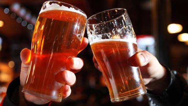 Doors open at 5!
Head in after work. 
#humpday #happyhour