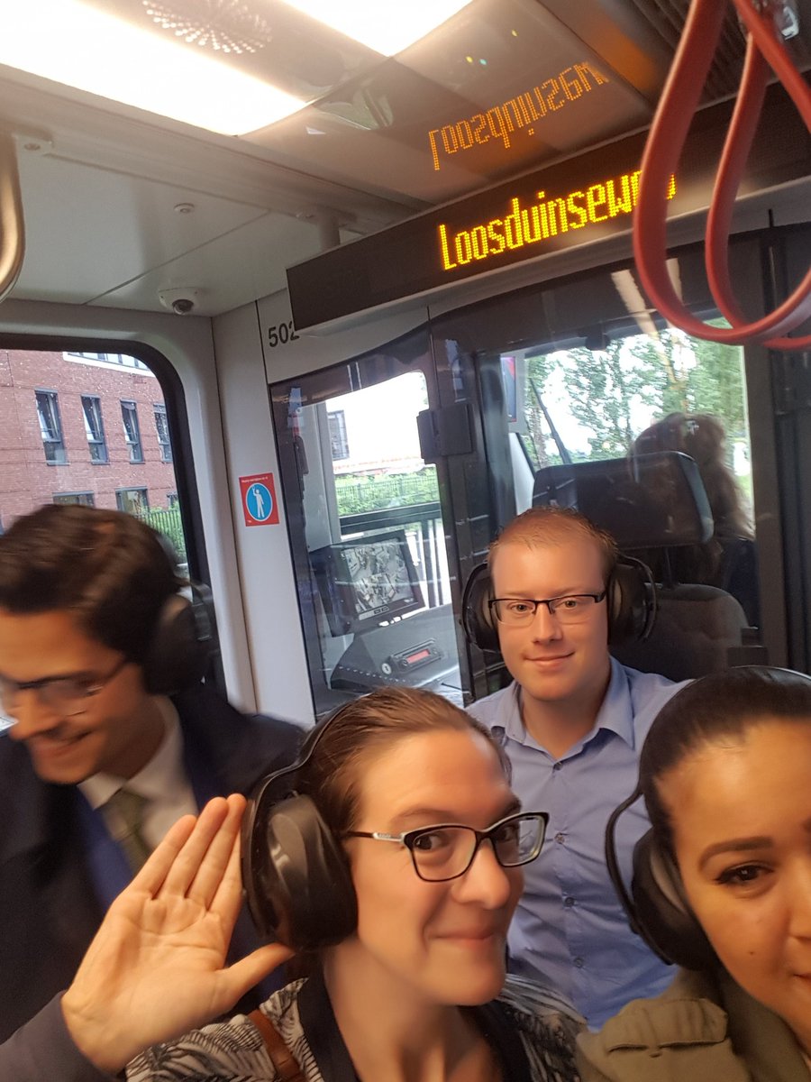 AYabzeg's tweet photo. @JVidee #JVrace @RobJetten als er in de bus omgeroepen wordt kan je dat niet horen.... maar wel zien!  Misschien verbeterpunt? https://t.co/p0O96LGnjT