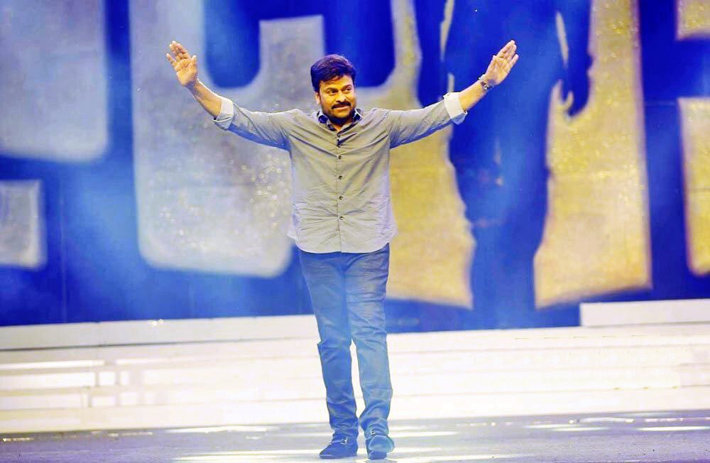 MegaSathyaK's tweet photo. #MEGASTAR๐ garu Emperor Of Telugu Film Industry Since 3 Decades..very excited to waiting for #SyeraaNarasimhareddy ๐ช ๐ช#PSPKBdayWithHandloom https://t.co/aJCX2XCp7P