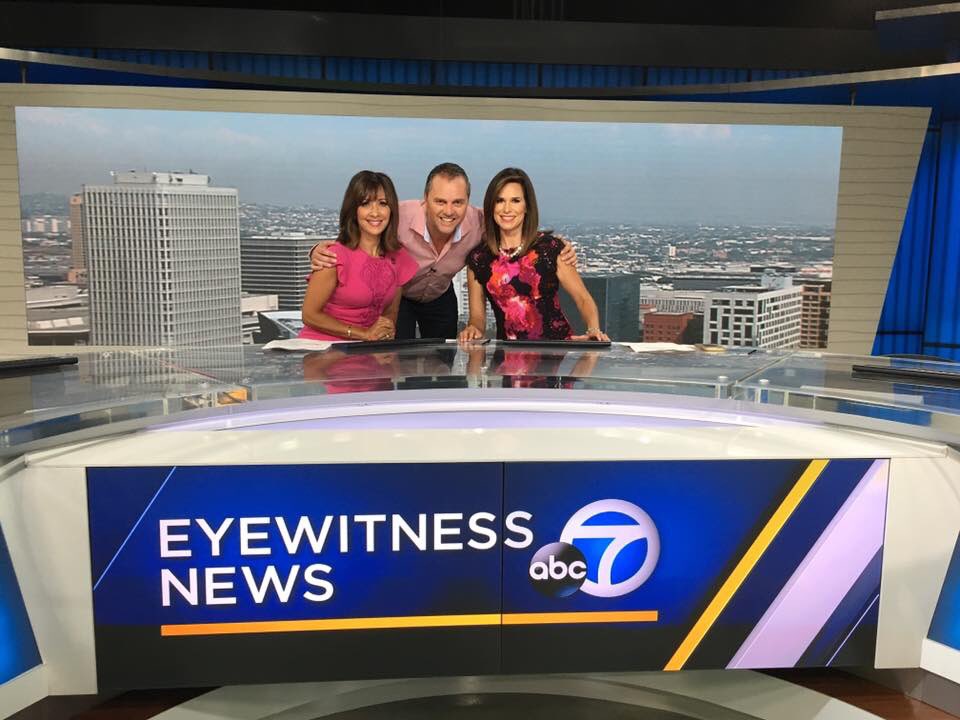 andywpeck's tweet photo. Thank you for your time and the great interview @ABC7 Los Angeles #abc7eyewitness @Housesitting #Housesitting #travel #trusteconomy https://t.co/FKTQ9dPsIO