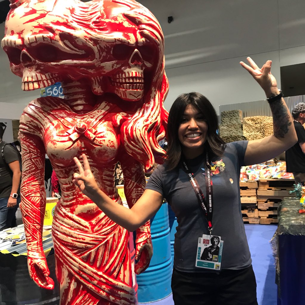 DCN_Lucia27's tweet photo. #NewProfilePic #ComicCon #SDCC2017 #geek #pokemon https://t.co/LwWXiVIaV4