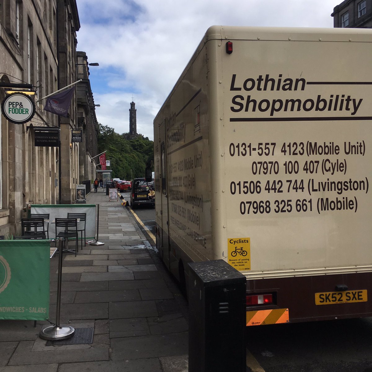StreetWurrier's tweet photo. Shop mobility becomes stopped mobility on Edinburgh's cluttered pavements thanks to poor #streetmanagement https://t.co/exu2OPVUtI