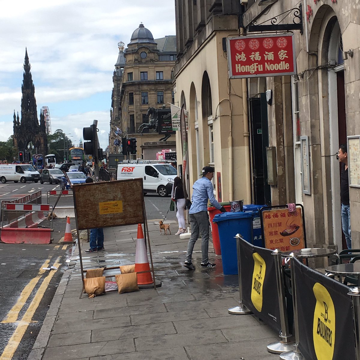 StreetWurrier's tweet photo. Shop mobility becomes stopped mobility on Edinburgh's cluttered pavements thanks to poor #streetmanagement https://t.co/exu2OPVUtI