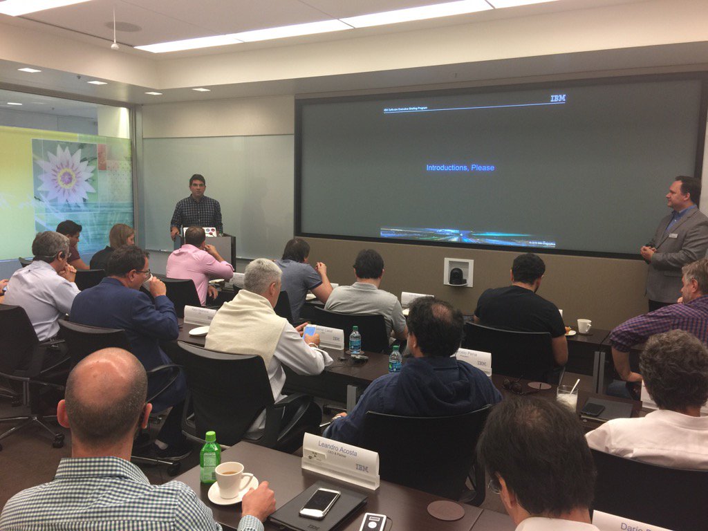 ranjans's tweet photo. Ibm #MachineLearning hub Welcomes delegation from Latin America to #ibmsvl https://t.co/OXx2UbCBQp