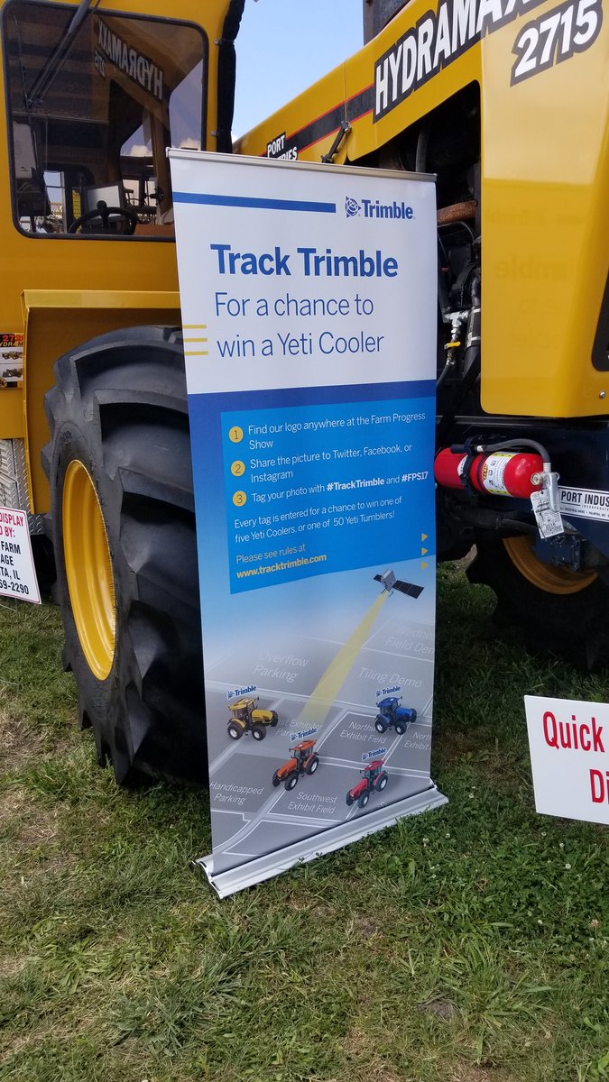 ninjan33r's tweet photo. Does each logo on the sign count? #TrackTrimble #FPS17 https://t.co/ssMTc96yec