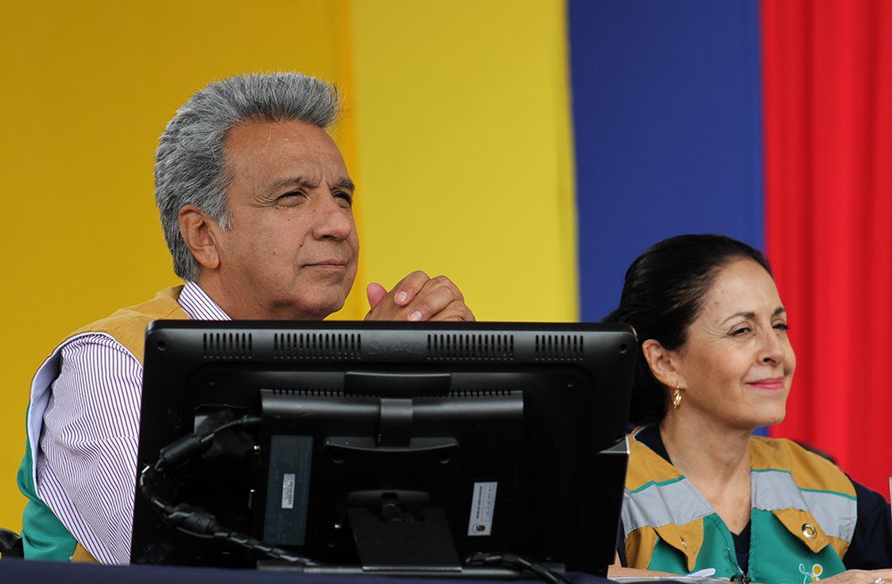 Presidencia_Ec's tweet photo. “¡Ser felices es un derecho de todos!”, @Lenin Moreno #MédicoDelBarrio https://t.co/l5IinLyn5M