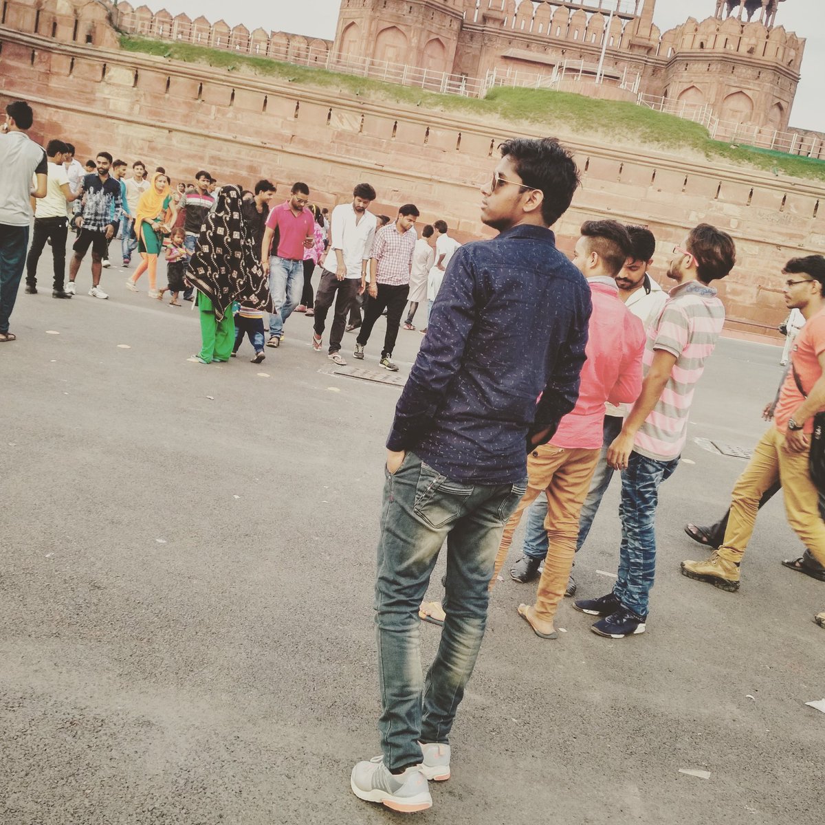 Hiii.. friends