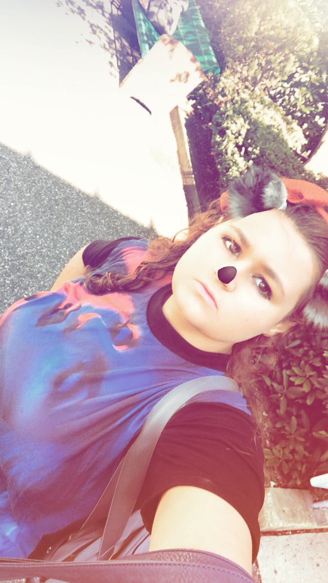 szn2w8loss2's tweet photo. Esthetic: koala filters on Instagram and wearing an esctacy t shirt. Only the cool kids do this 😎 
Right @courtneyact ?? #esctacy #igfilters https://t.co/UJhAGWYeuf