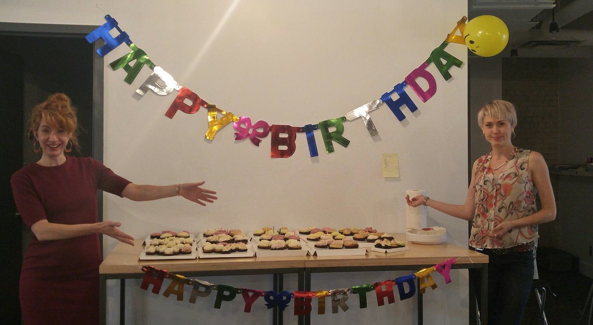 Unity3DMTL's tweet image. Yesterday we celebrate the August birthdays at the office! Thanks to @DLiche_Cupcakes ❤️