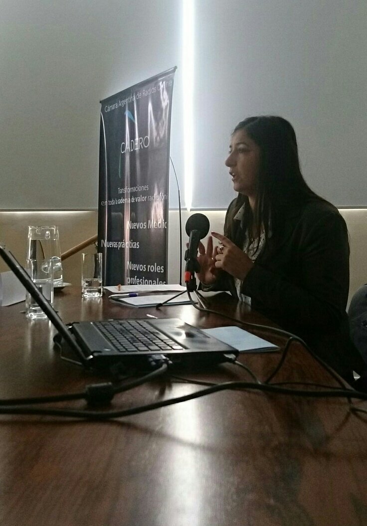 mceagui's tweet photo. "Lo que marca la diferencia es la capacidad de innovación", Yésica Bernardou en @CaderoOK #ProduccionIntegral #ProduccionComercial https://t.co/OgkTAdySO0