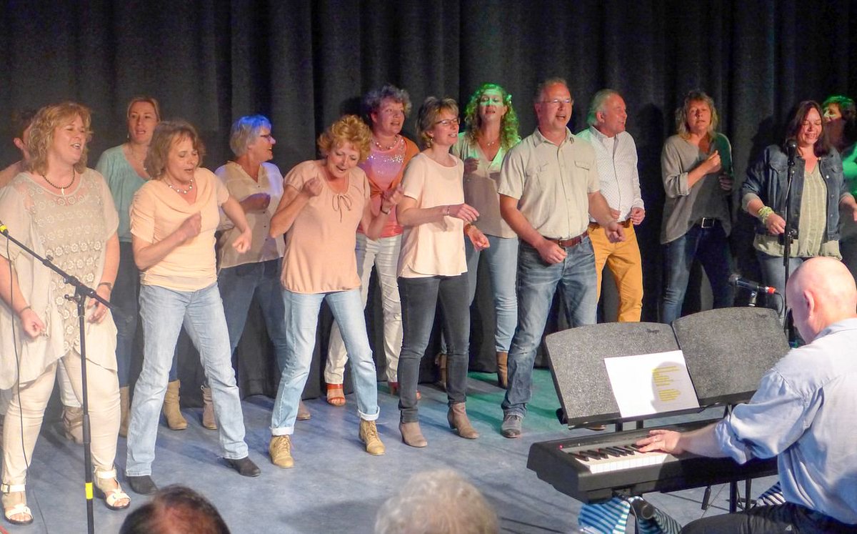 Vrijdag 15/9 open repetitie popkoor &amp;core. Start 9.45, met koffie in de Meenschaar, Kapelstr. 9 in Bedum. Zangervaring niet nodig. Welkom !